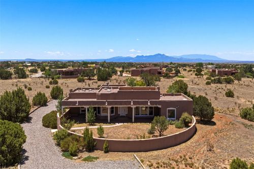 25 Estambre Rd, Santa Fe, NM, 87508-8770 | Card Image
