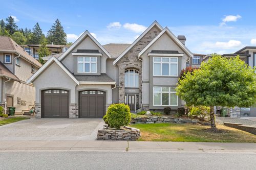47088 Sylvan Dr, Chilliwack, BC, V2R0P3 | Card Image