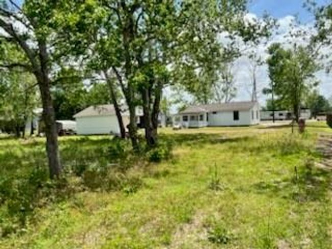 1170 County Road 284, House other with 3 bedrooms, 1 bathrooms and null parking in Alvin TX | Image 13