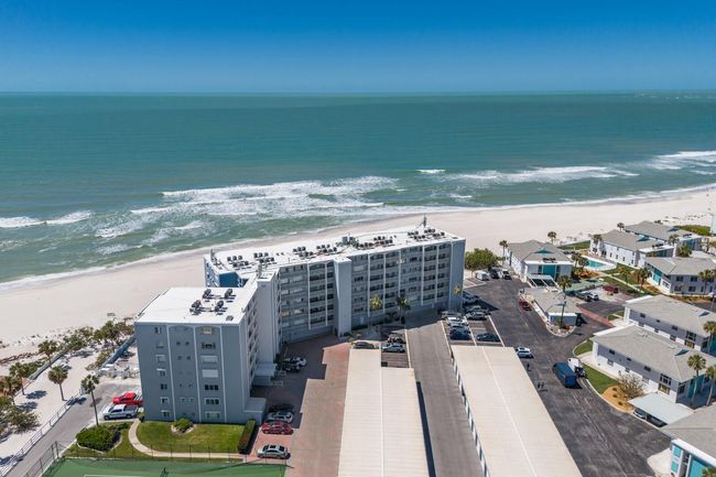 UNIT-204 - 5300 Gulf Dr, Condo with 2 bedrooms, 2 bathrooms and null parking in Holmes Beach FL | Image 77