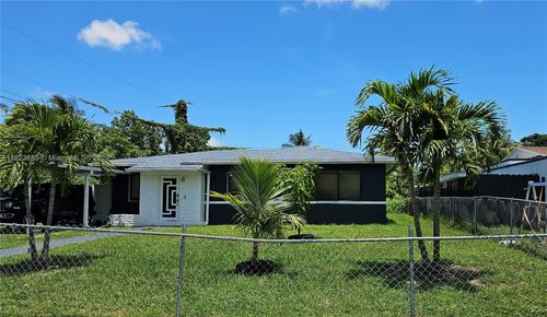 16265 Ne 9th Pl, North Miami Beach, FL, 33162-4425 | Card Image