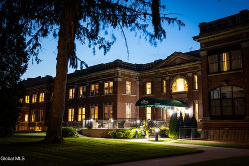 201-233 Lake Ave, Saratoga Springs, NY, 12866-2732 | Card Image