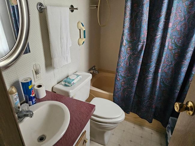 171 Sparrow Dr, House other with 3 bedrooms, 2 bathrooms and 12 parking in Bluefield VA | Image 5