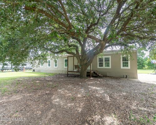 1155 Jeanus Rd, Ville Platte, LA, 70586-8260 | Card Image