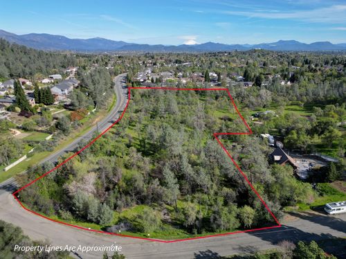 16928 Campo Calle, Redding, CA, 96001-8721 | Card Image