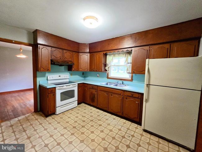 3390 Point Of Rocks Rd, House other with 3 bedrooms, 2 bathrooms and null parking in JEFFERSON MD | Image 8