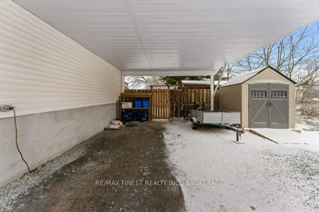 34 Centre St, House other with 4 bedrooms, 2 bathrooms and 3 parking in Newburgh ON | Image 38