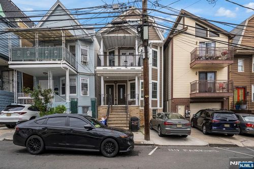 245 Jewett Avenue, Jersey City, NJ, 07304 | Card Image