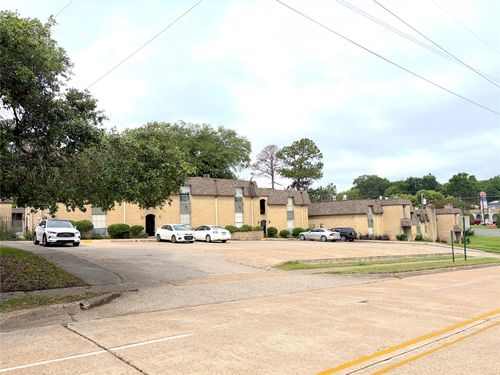 215-7000 Creswell Rd, Shreveport, LA, 71106-4707 | Card Image