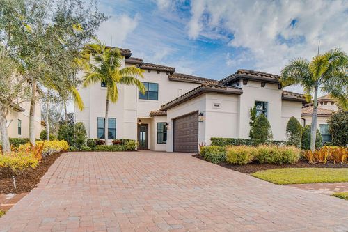 170 Se Calmo Cir, Port St Lucie, FL, 34984-6610 | Card Image