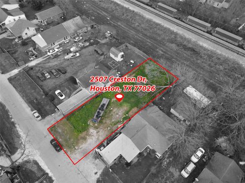 2507 Creston Dr, Houston, TX, 77026-1107 | Card Image