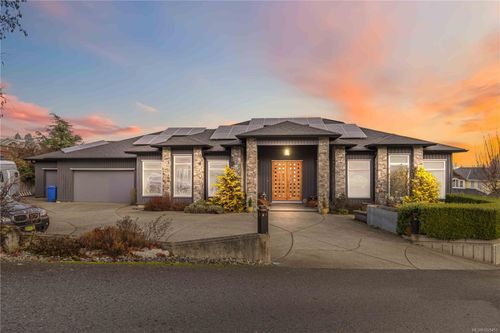 532 Sentinel Dr, Mill Bay, BC, V8H1H7 | Card Image