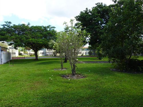 2d-605 S State Road 7, Margate, FL, 33068 | Card Image
