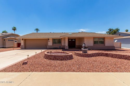 10427 W White Mountain Rd, Sun City, AZ, 85351-1807 | Card Image