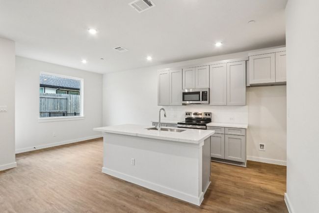 UNIT-1104 - 2600 Gattis School Rd, Condo with 3 bedrooms, 3 bathrooms and 2 parking in Round Rock TX | Image 9