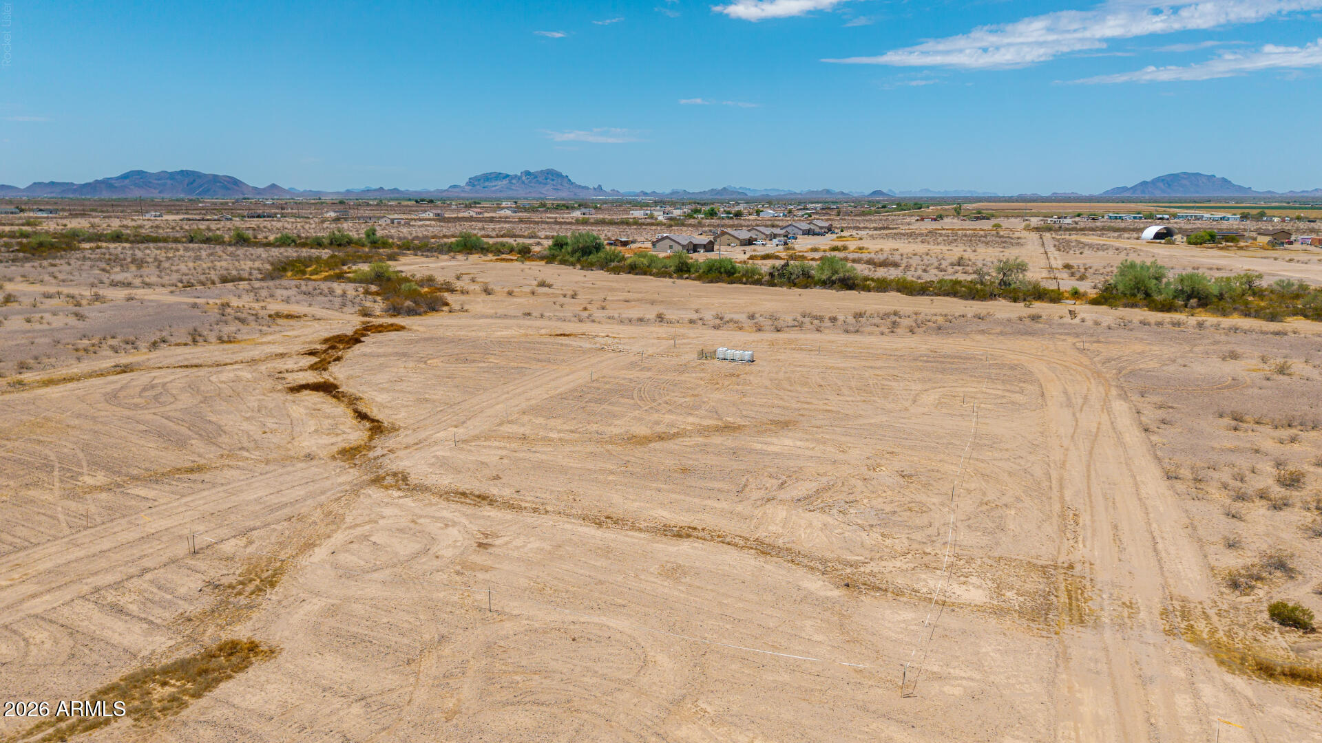 Land in Tonopah
