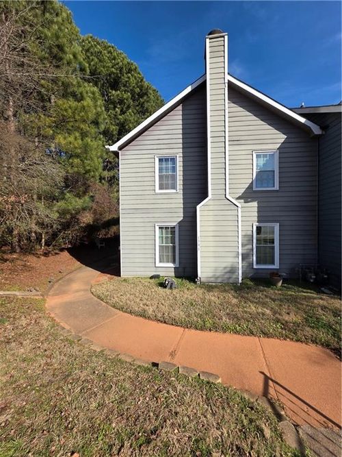 1395 Kennesaw Trace Ct Nw, Kennesaw, GA, 30144-2068 | Card Image