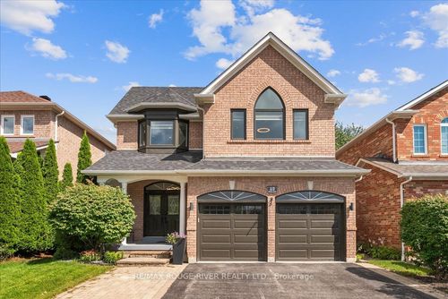 49 Sonley Dr, Whitby, ON, L1R3B7 | Card Image
