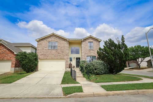 100 Steer Ln, Cibolo, TX, 78108-3765 | Card Image