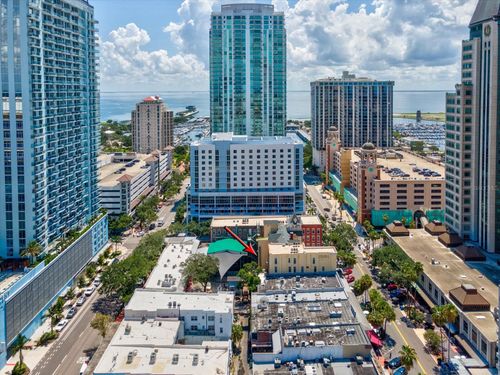 3f-215 Central Ave, Saint Petersburg, FL, 33701-3373 | Card Image