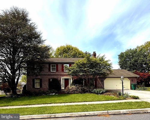 1204 E Powderhorn Rd, Mechanicsburg, PA, 17050-2000 | Card Image