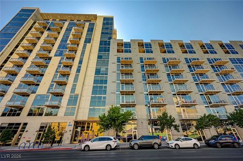 581-353 E Bonneville Ave, Las Vegas, NV, 89101-6622 | Card Image