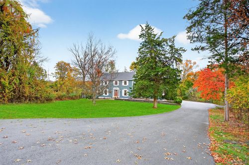 57 Kingwood Dr, Poughkeepsie, NY, 12601-5404 | Card Image