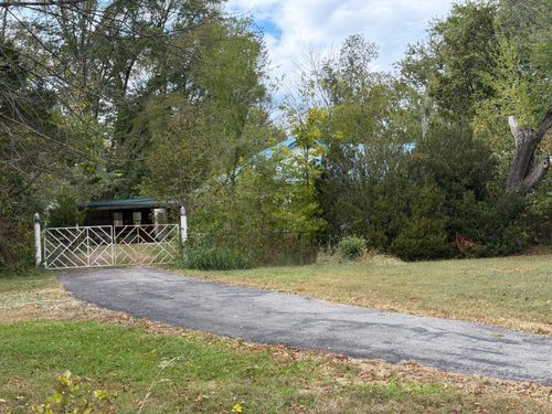 2207 State Highway M, Nixa, MO, 65714 | Card Image