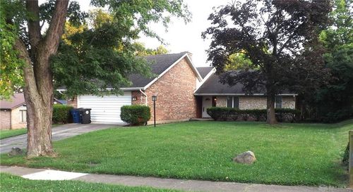 1640 Pinecrest Dr, Dayton, OH, 45414-5318 | Card Image