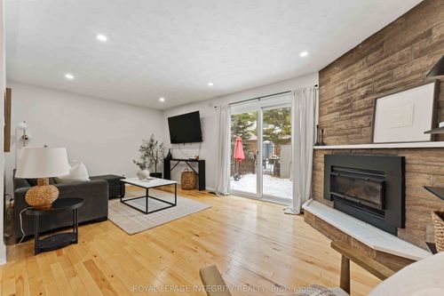 19-1585 Heron Road, Alta Vista and Area, ON, K1V9V1 | Card Image