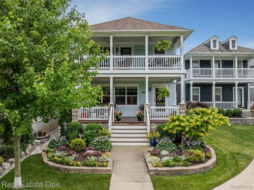 3843 Andover Ave, Auburn Hills, MI, 48326-3021 | Card Image