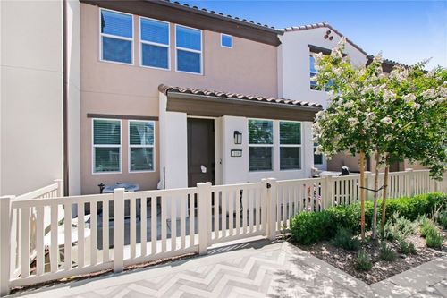 unit-108-3934 Lavine Way, Corona, CA, 92883-3634 | Card Image