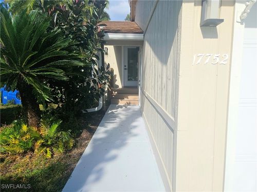 17752 Port Boca Ct, FORT MYERS, FL, 33908-6135 | Card Image