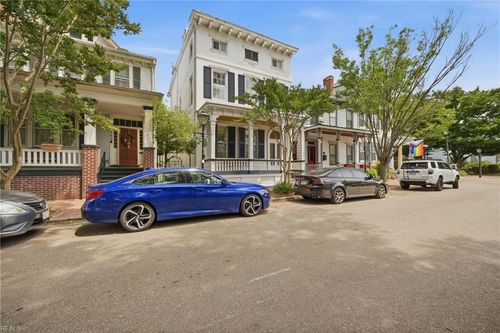 367 Middle St, Portsmouth, VA, 23704-2815 | Card Image