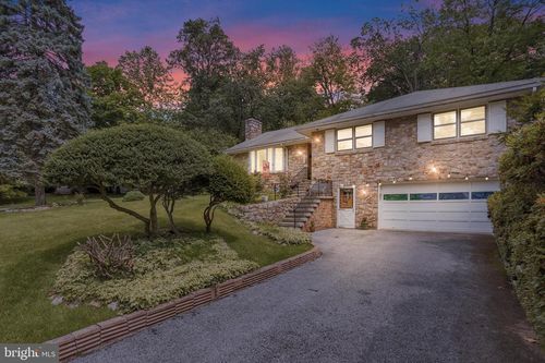 1317 Lorraine Rd, READING, PA, 19604-1939 | Card Image