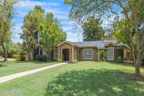 2312 W Saint Mary Blvd, Lafayette, LA, 70506-2512 | Card Image