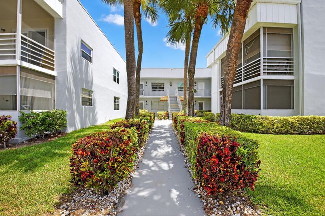 C - 102 Normandy C, Condo with 2 bedrooms, 2 bathrooms and null parking in Delray Beach FL | Image 26