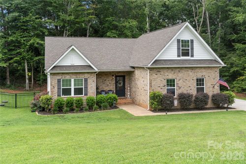 3229 Creek Bend Ct, Sherrills Ford, NC, 28673-6002 | Card Image