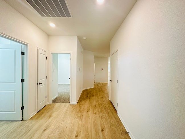140 Corral Cv, House other with 4 bedrooms, 2 bathrooms and 2 parking in Kyle TX | Image 5