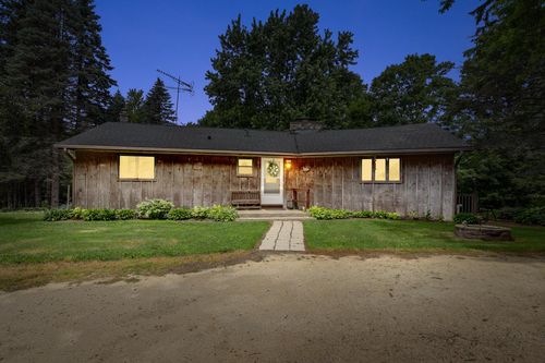 6372 Wildlife Road, Addison, WI, 53002 | Card Image