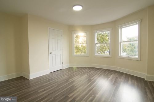 504 N Lincoln St, WILMINGTON, DE, 19805-3012 | Card Image