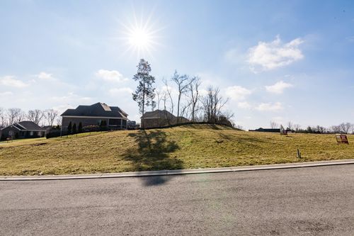 2304 White Oak Way, Fisherville, KY, 40023-8806 | Card Image