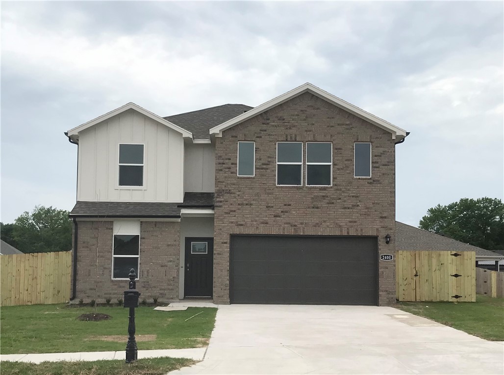 Dusty Ct, Siloam Springs, AR 72761