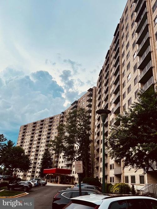 apt-401-2500 N Van Dorn St, ALEXANDRIA, VA, 22302-1602 | Card Image