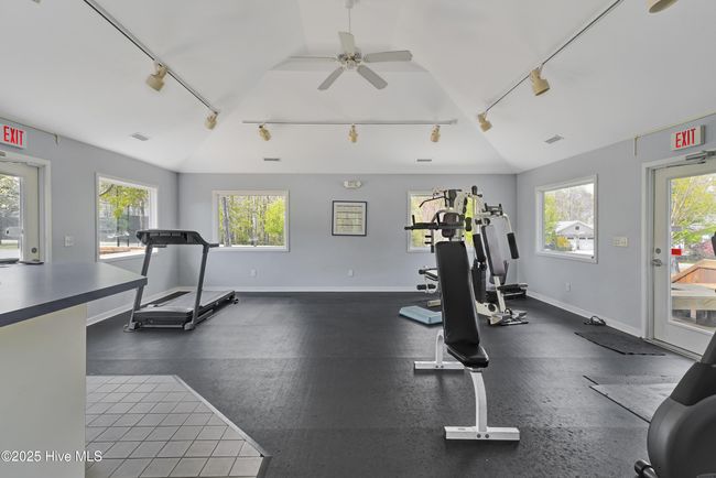 Community Gym | Image 17