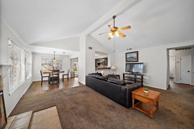 22303 Acorn Chase Dr, House other with 4 bedrooms, 2 bathrooms and 2 parking in Spring TX | Image 8
