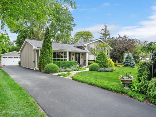 126 Naperville Rd, Clarendon Hills, IL, 60514-1034 | Card Image