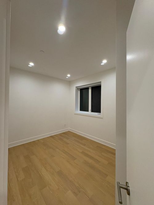 1838 Mathers Cres, West Vancouver, BC, V7V | Card Image