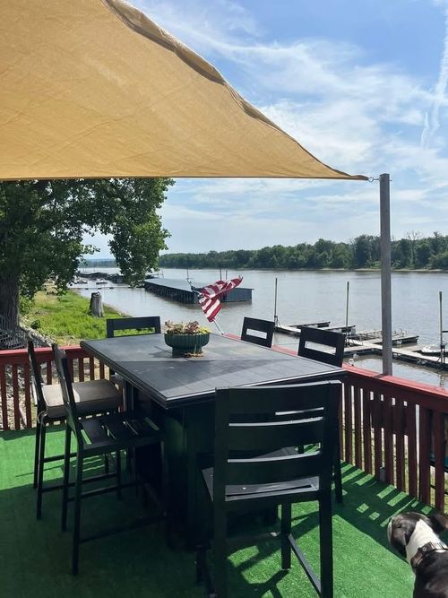 5-133 S 1st St, Harpers Ferry, IA, 52146-9716 | Card Image