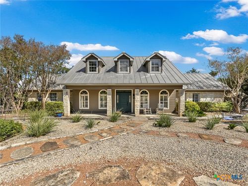 20 Meridian Dr, Wimberley, TX, 78676-9330 | Card Image